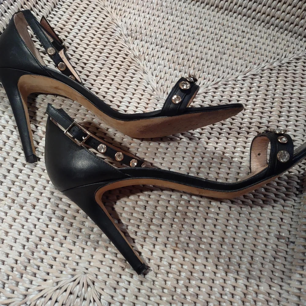 Kate Spade Heels Size 8 EUC - Picture 3 of 5